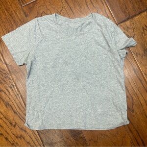 Everlane Crewneck Tee - Light Heather Gray